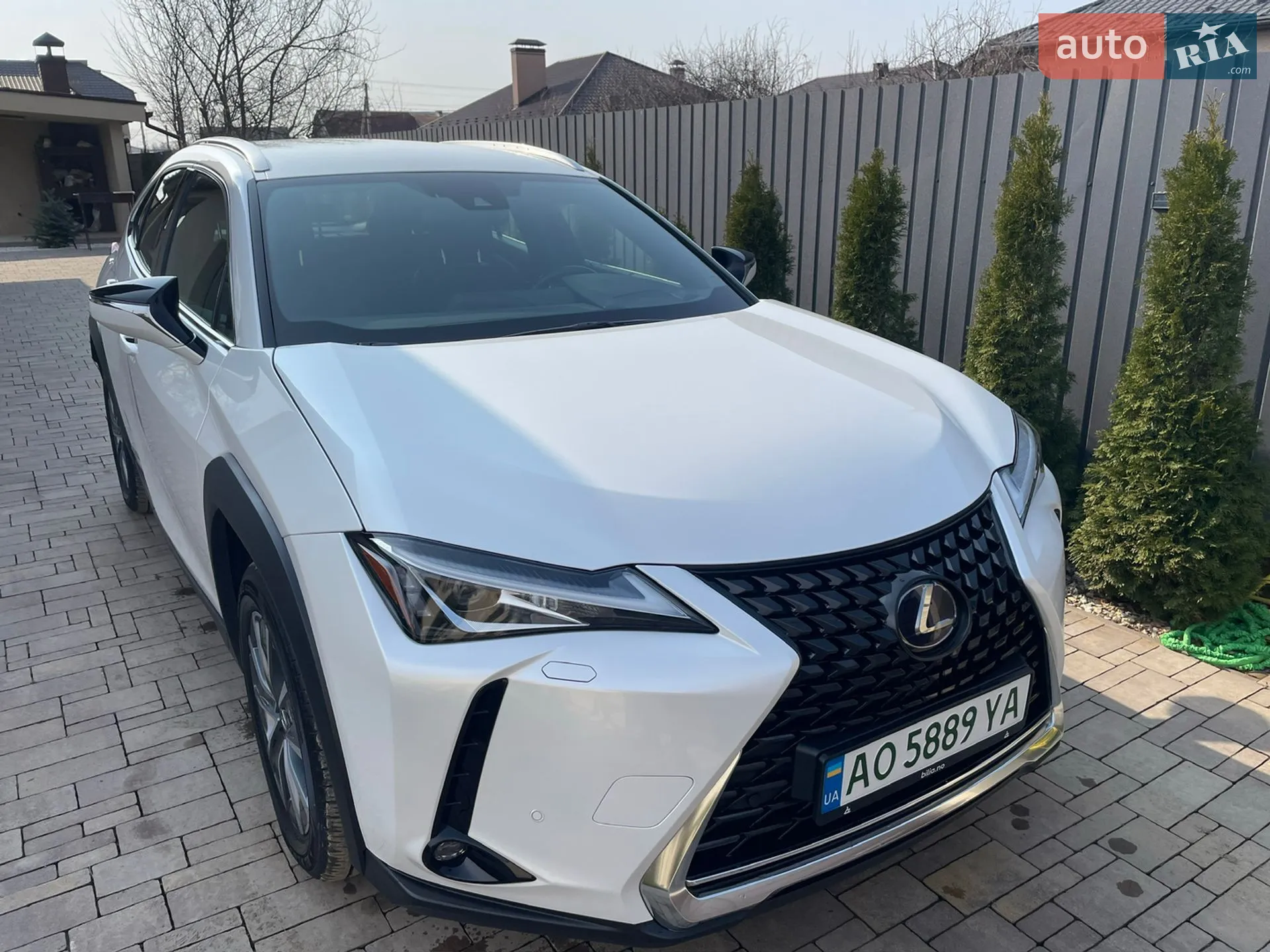 Lexus UX, 2020
