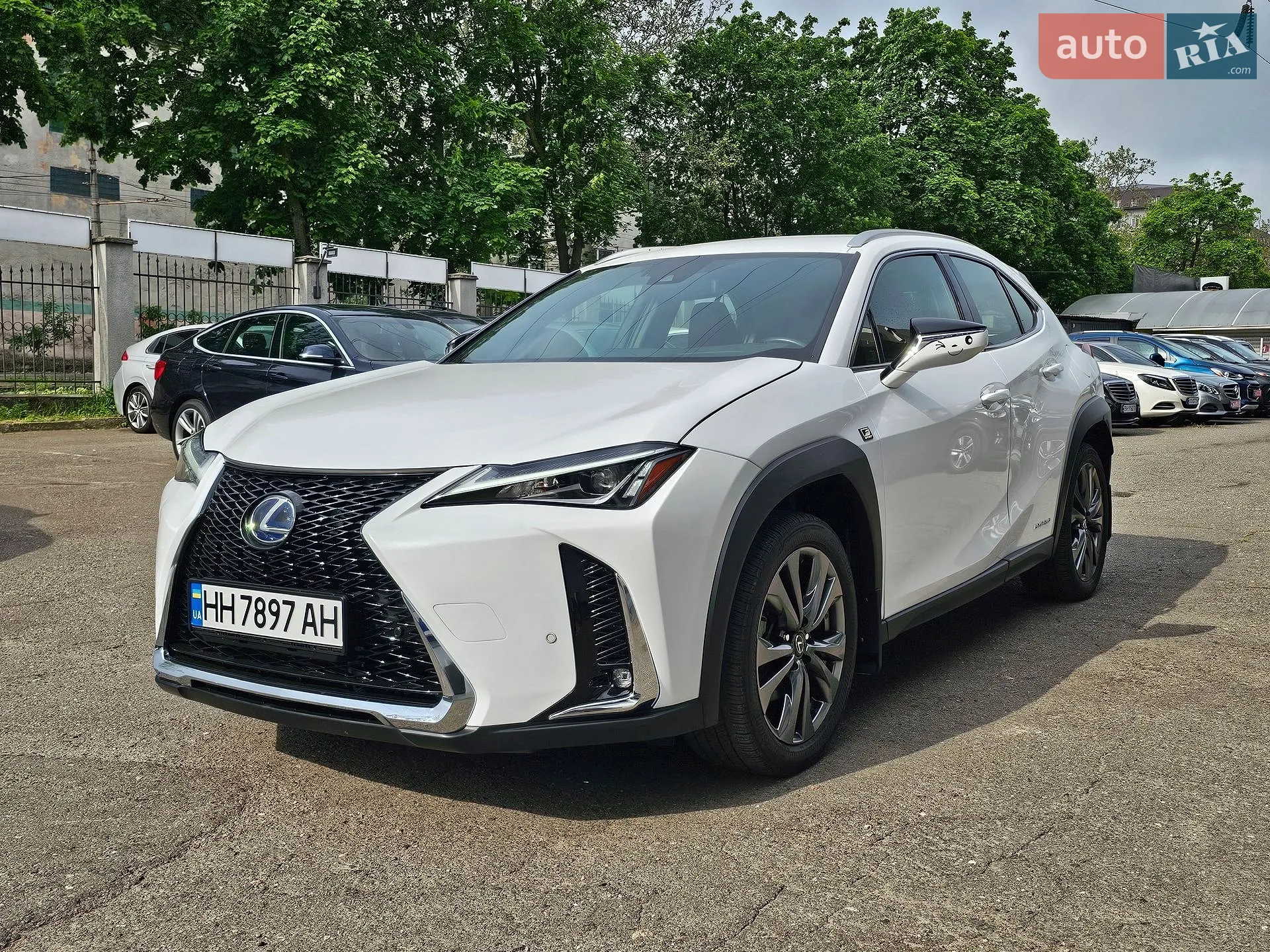 Lexus UX, 2021