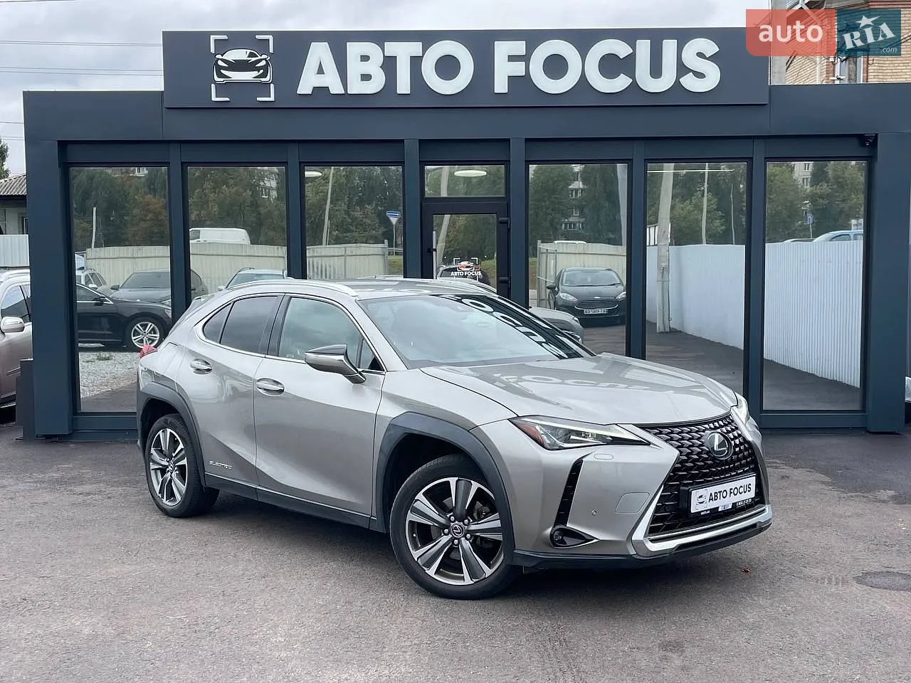 Lexus UX, 2021