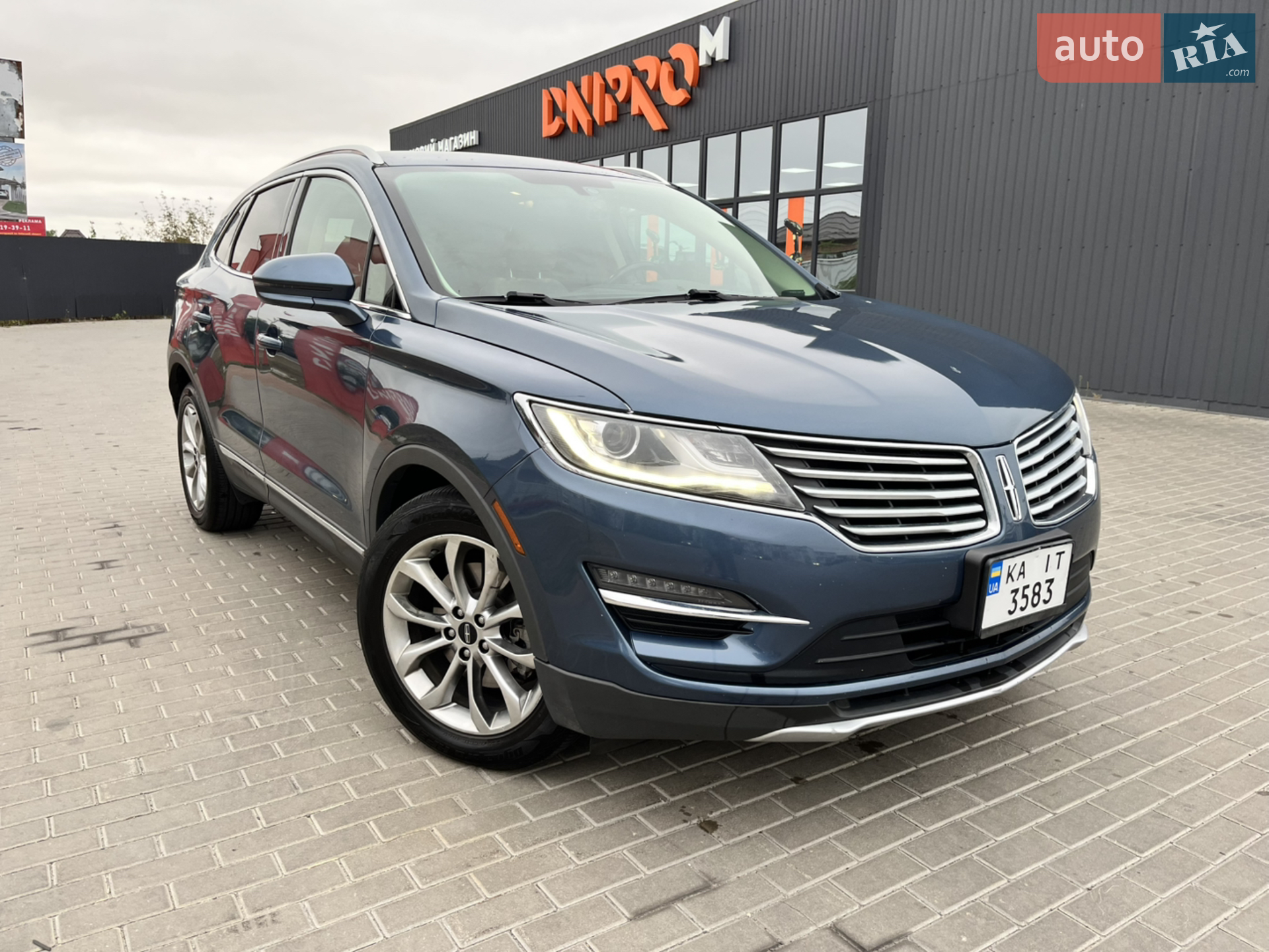 Lincoln MKC, 2017