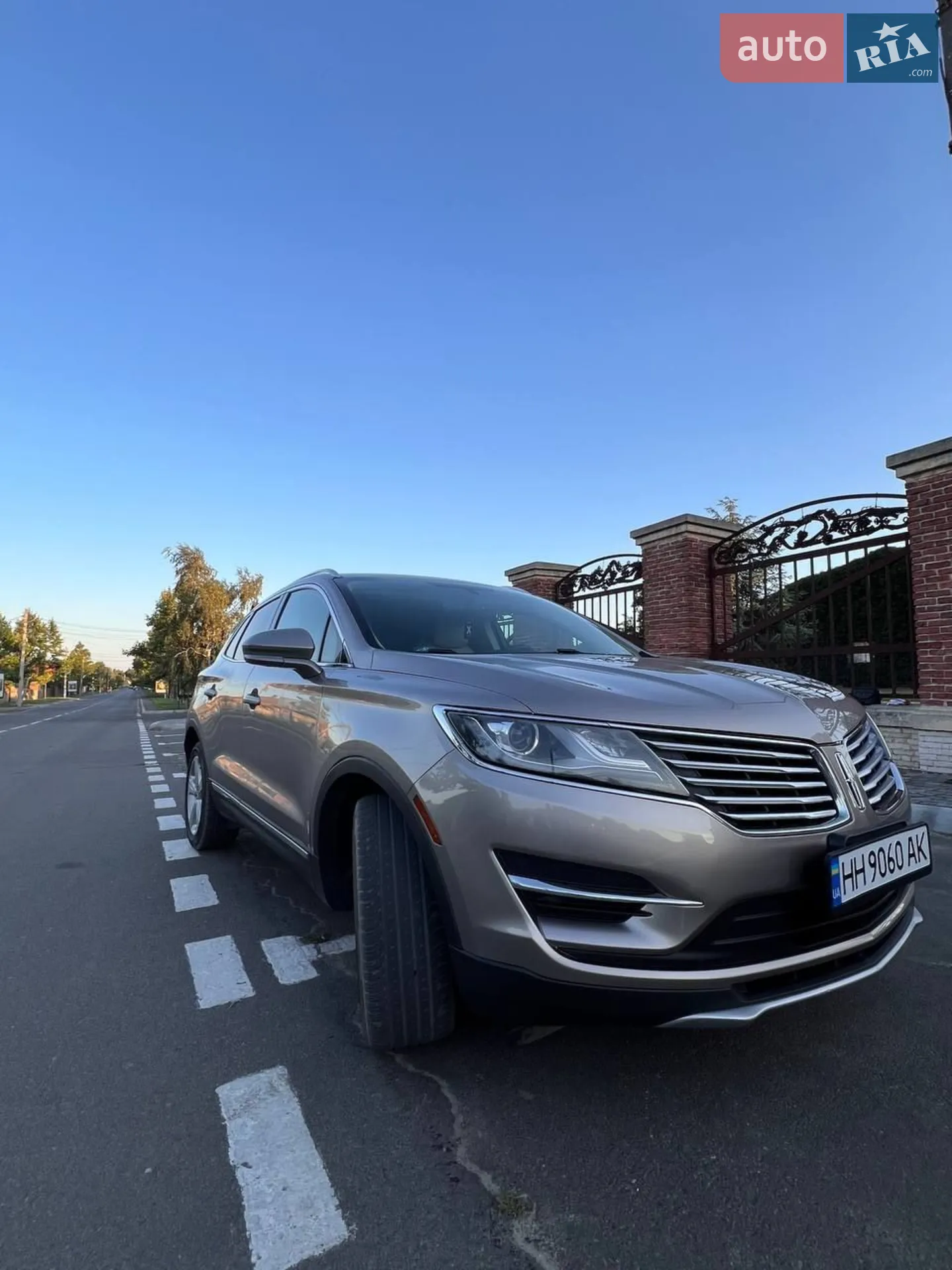 Lincoln MKC, 2017