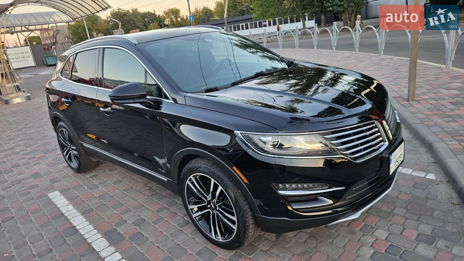 Lincoln MKC, 2016