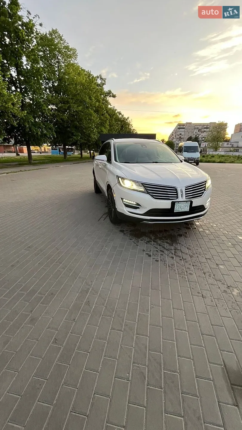 Lincoln MKC, 2017