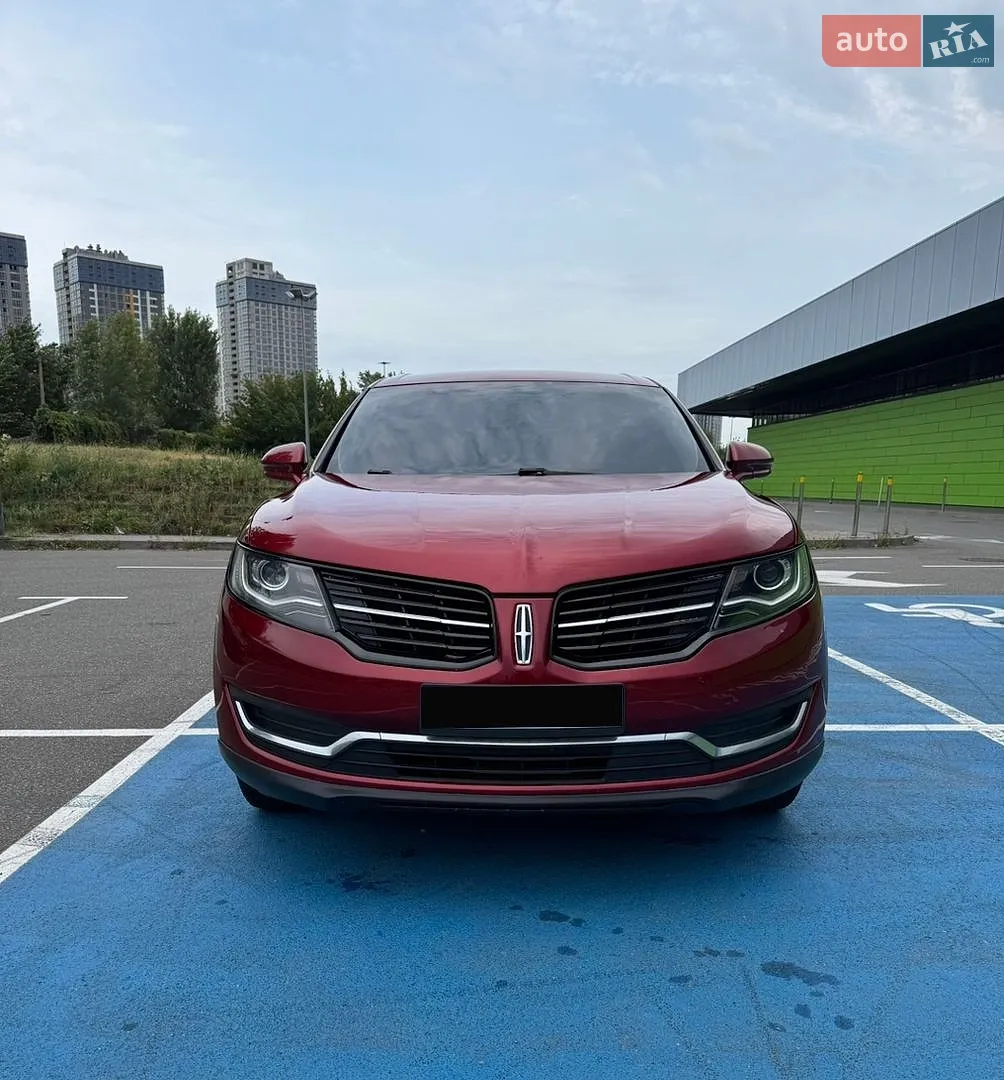 Lincoln MKX, 2017