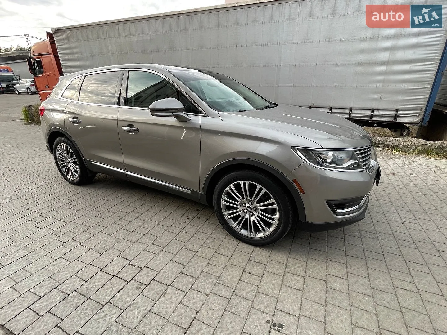 Lincoln MKX, 2015