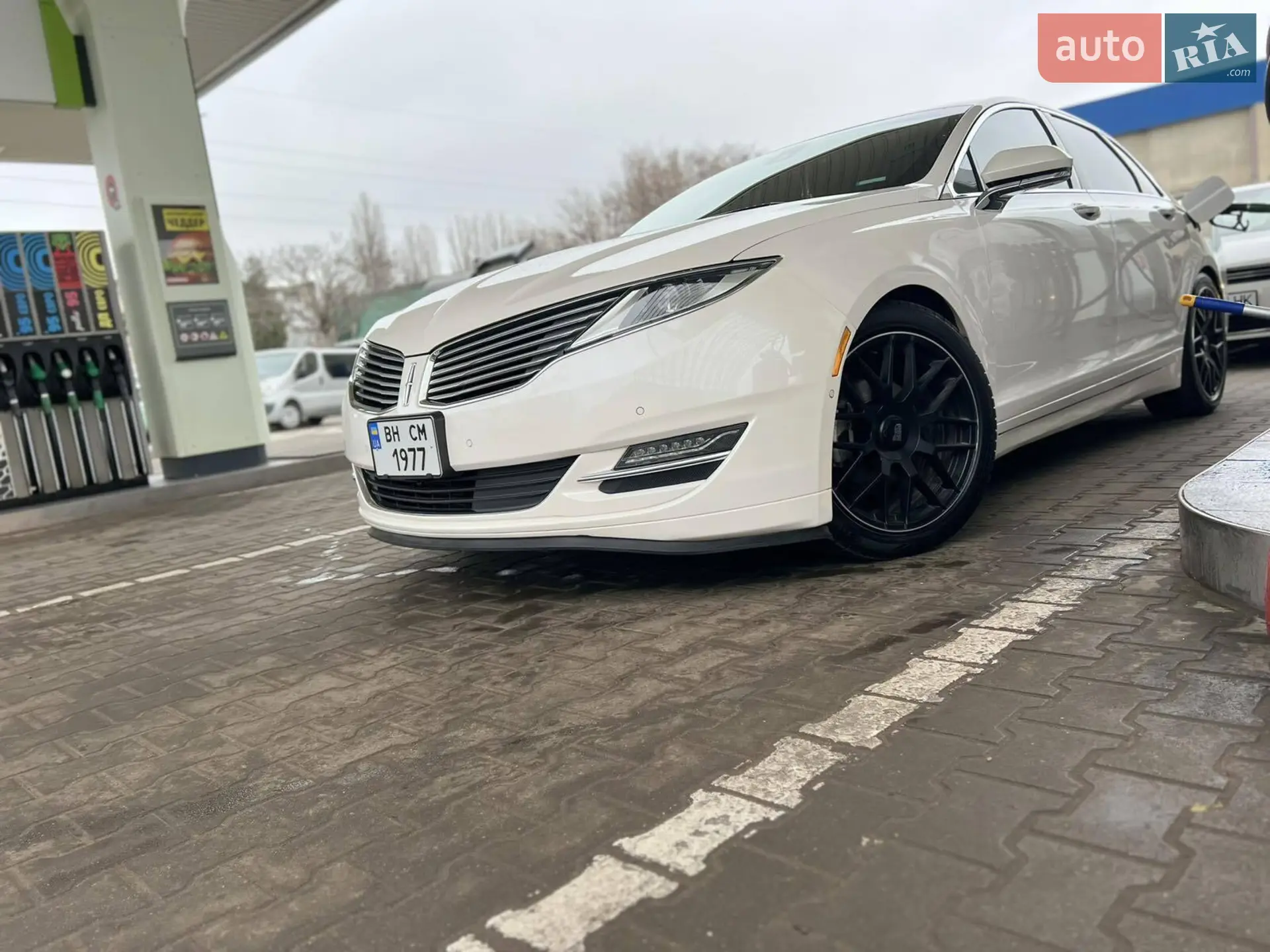 Lincoln MKZ, 2014