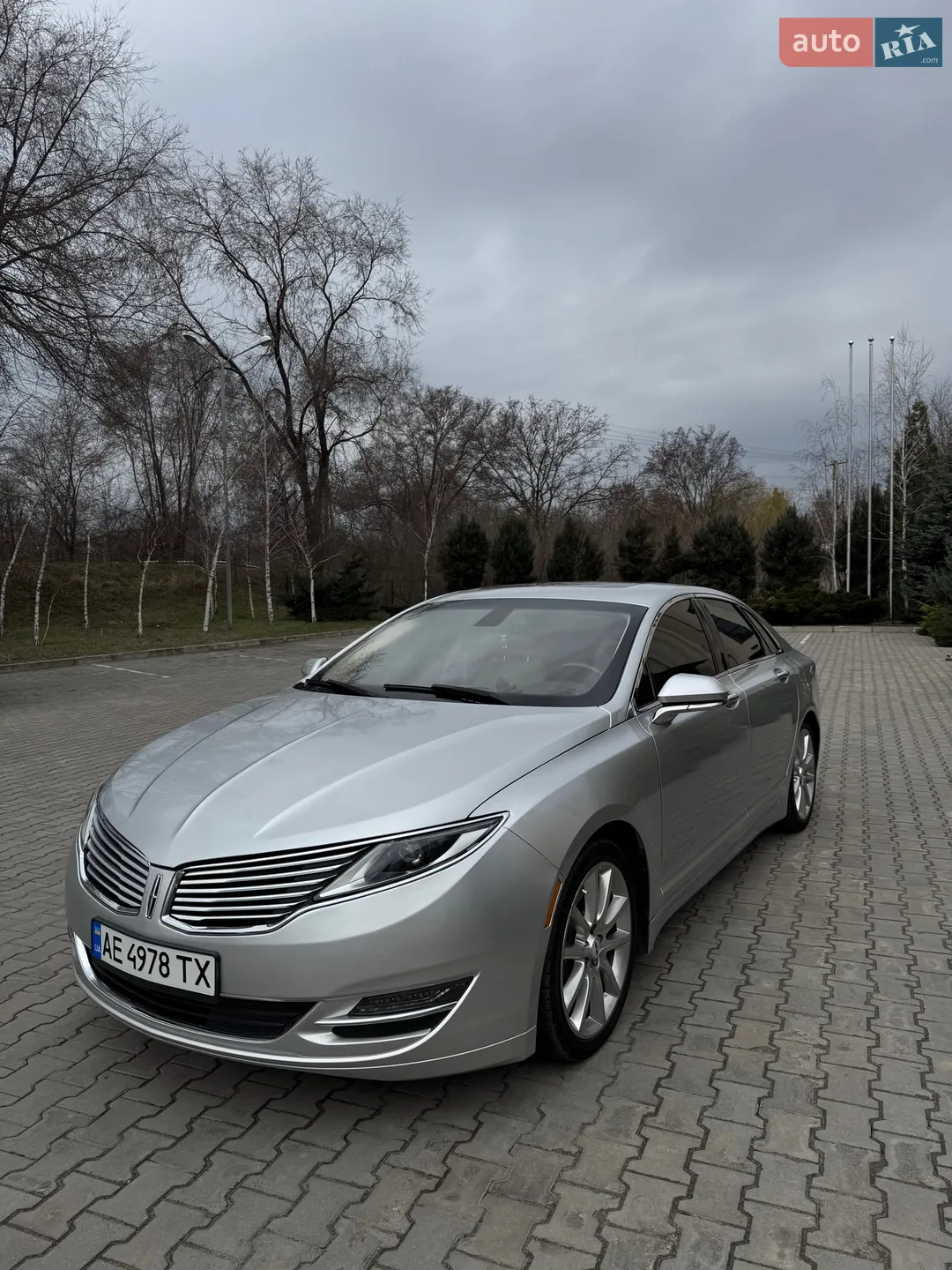 Lincoln MKZ, 2014