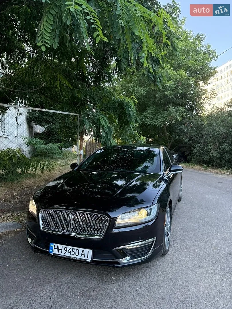 Lincoln MKZ, 2020