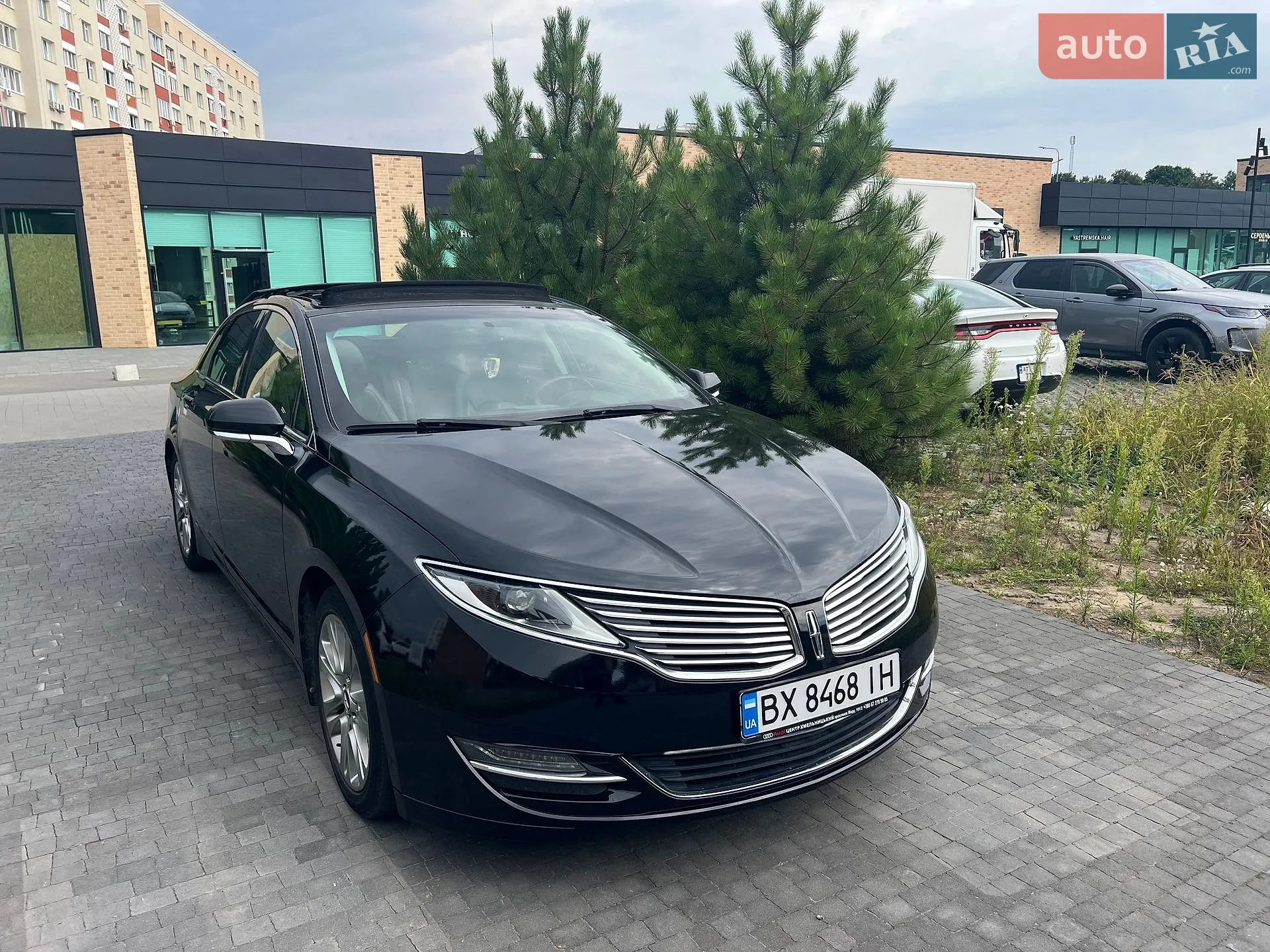 Lincoln MKZ, 2013