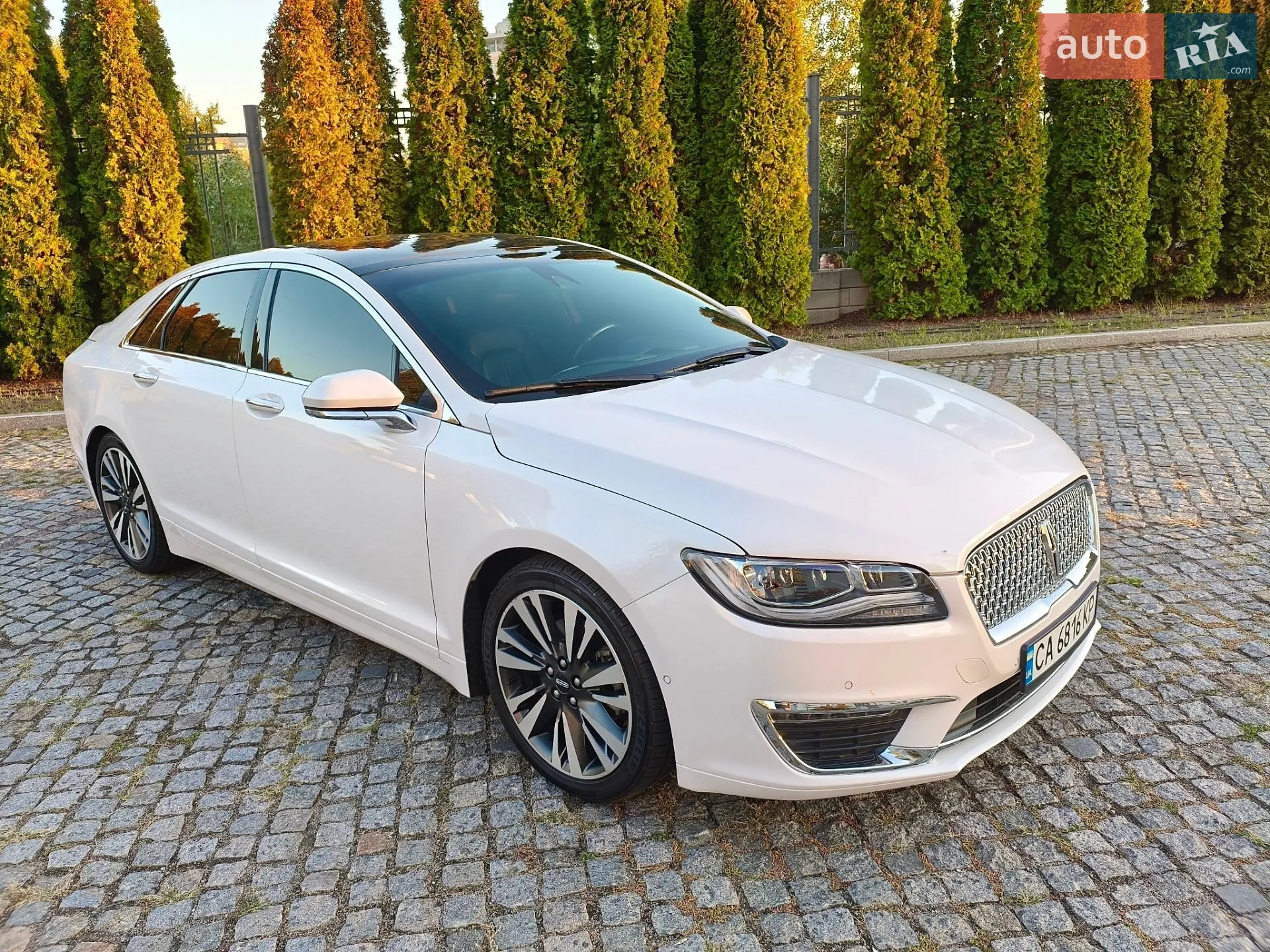 Lincoln MKZ, 2018