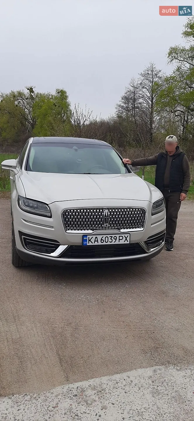 Lincoln Nautilus, 2019