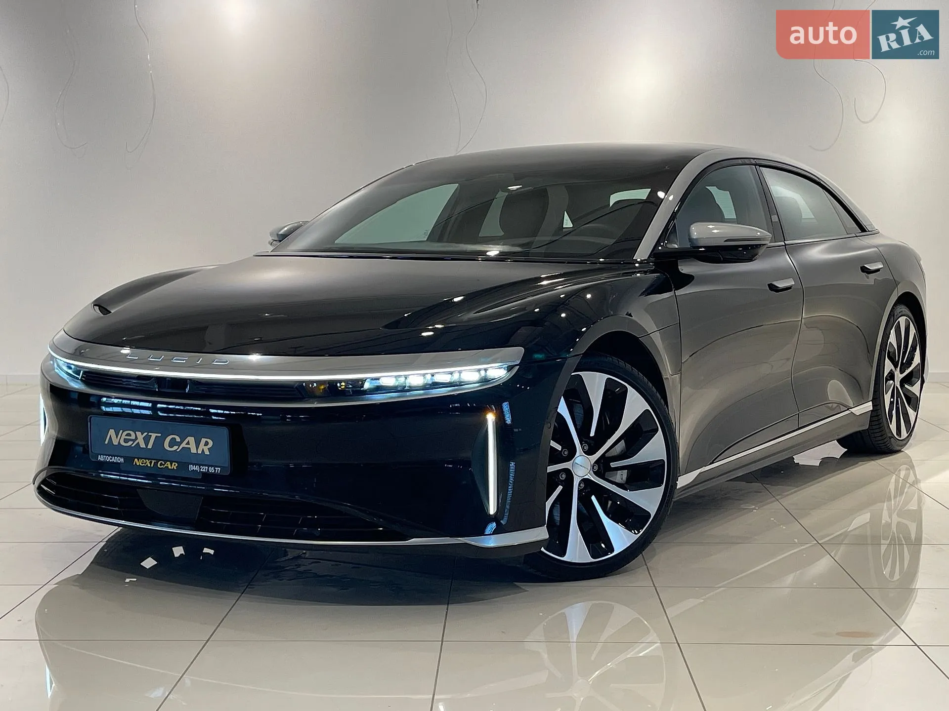 Lucid Air, 2022