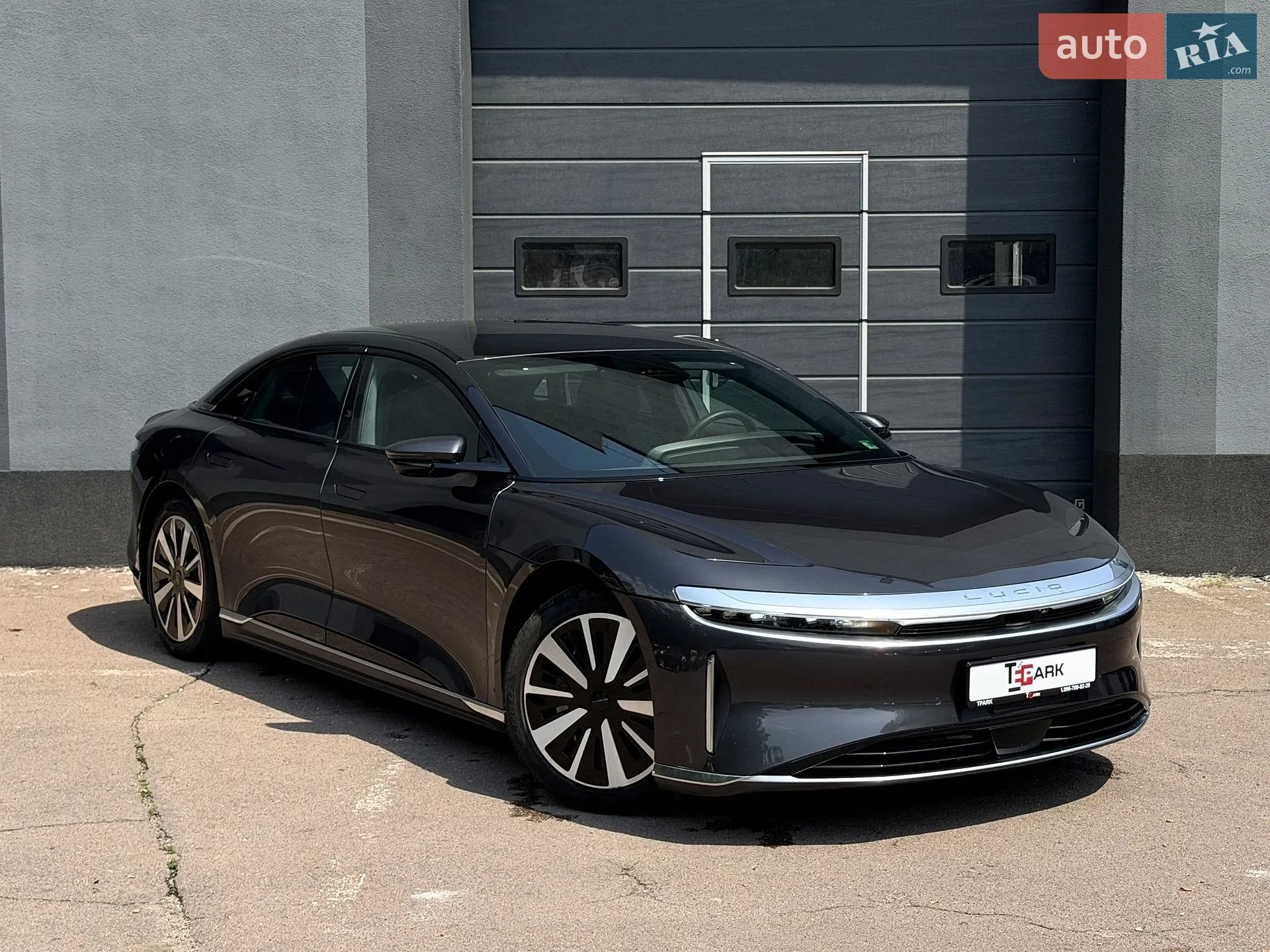 Lucid Air, 2024
