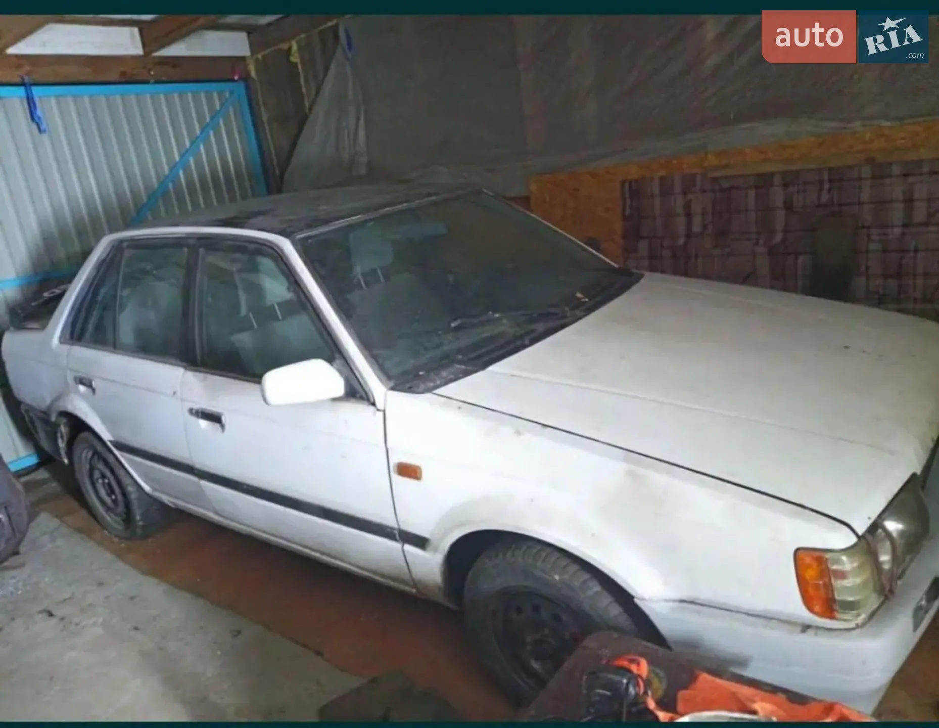 Mazda 323, 1987