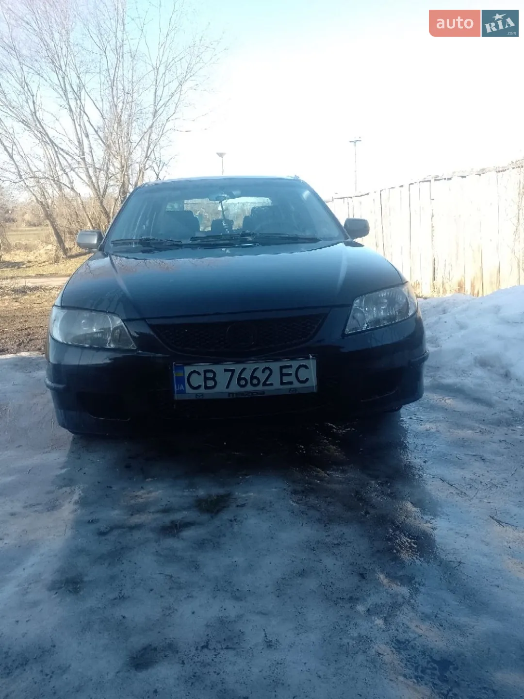 Mazda 323, 2002