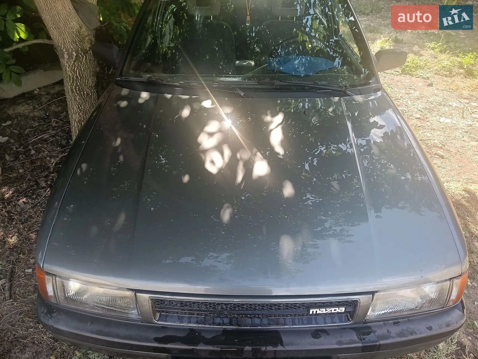 Mazda 323, 1991