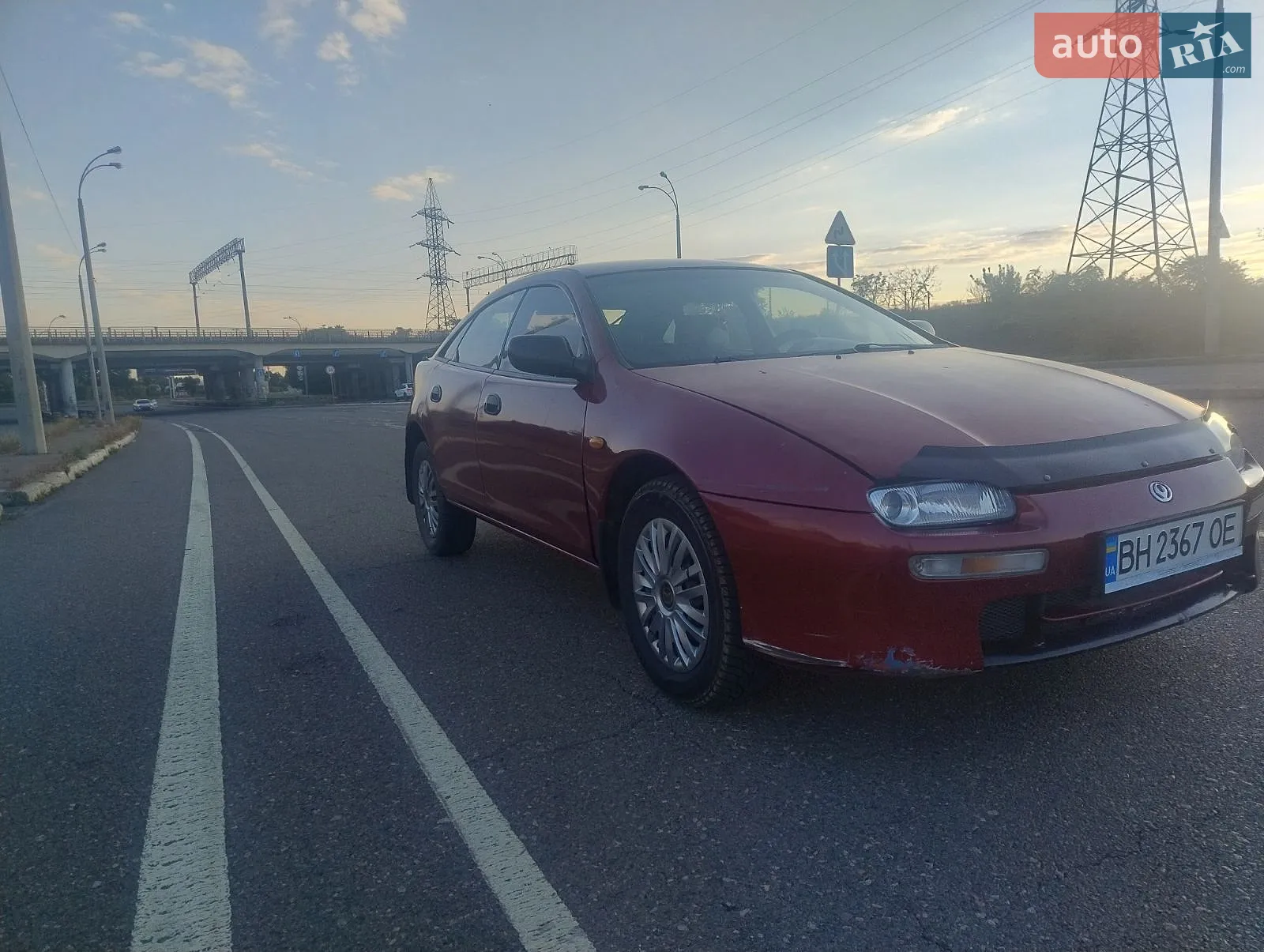 Mazda 323, 1997