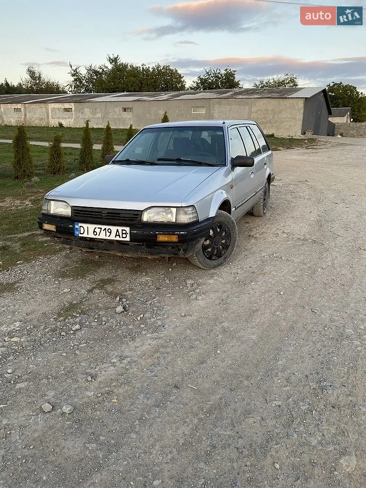 Mazda 323, 1987