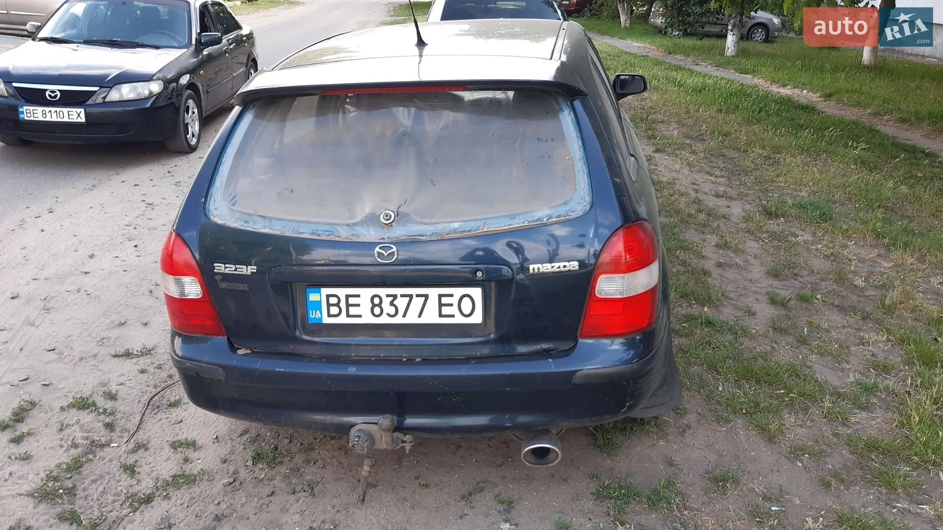 Mazda 323, 1998
