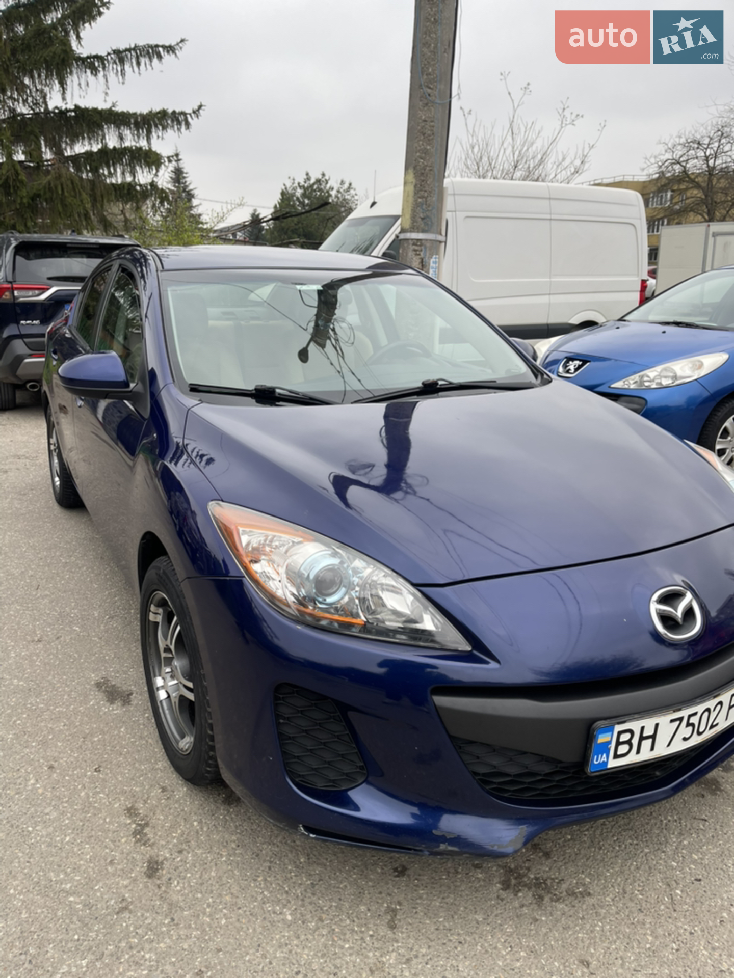 Mazda 3, 2012