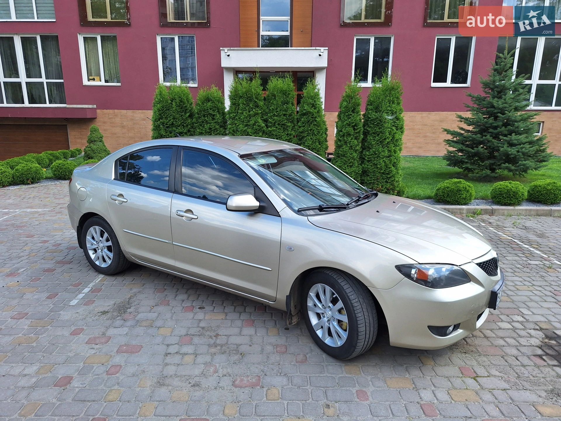 Mazda 3, 2005