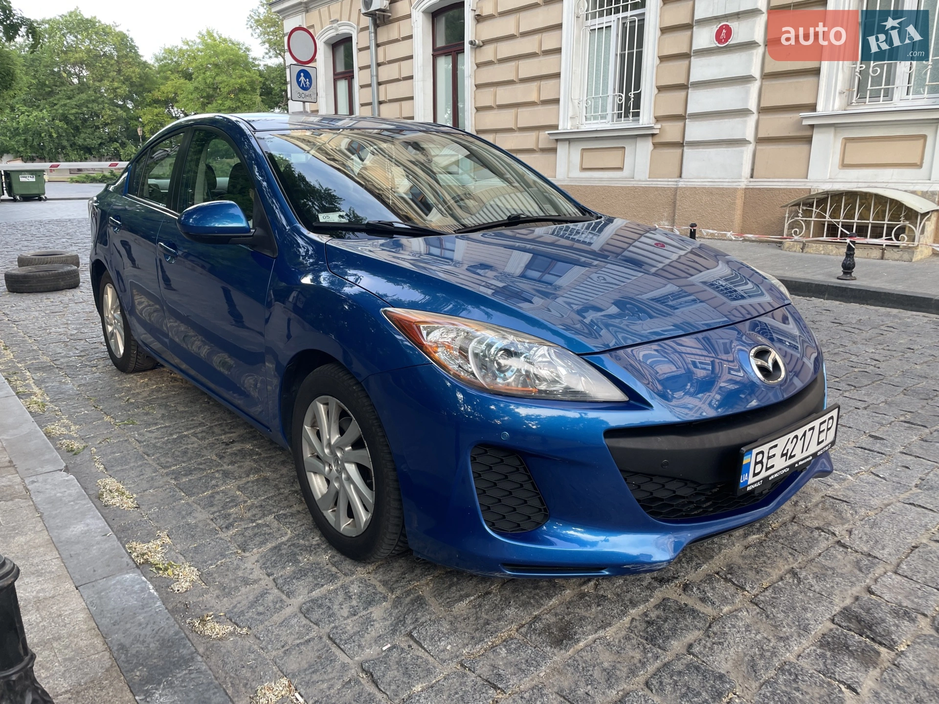Mazda 3, 2012
