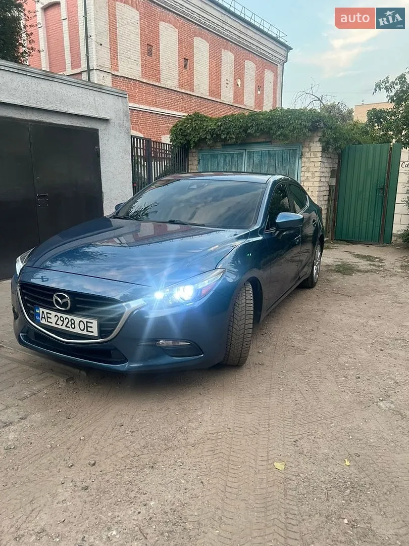 Mazda 3, 2016