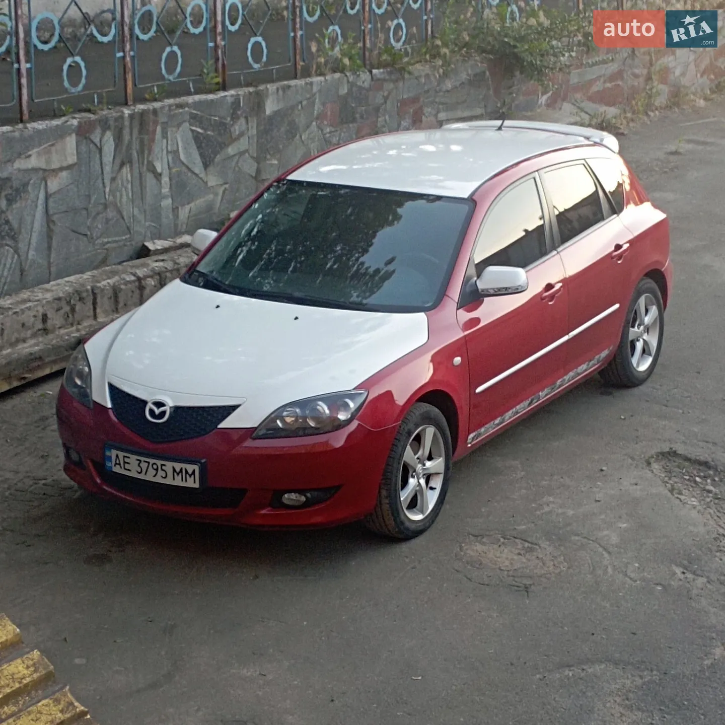 Mazda 3, 2003