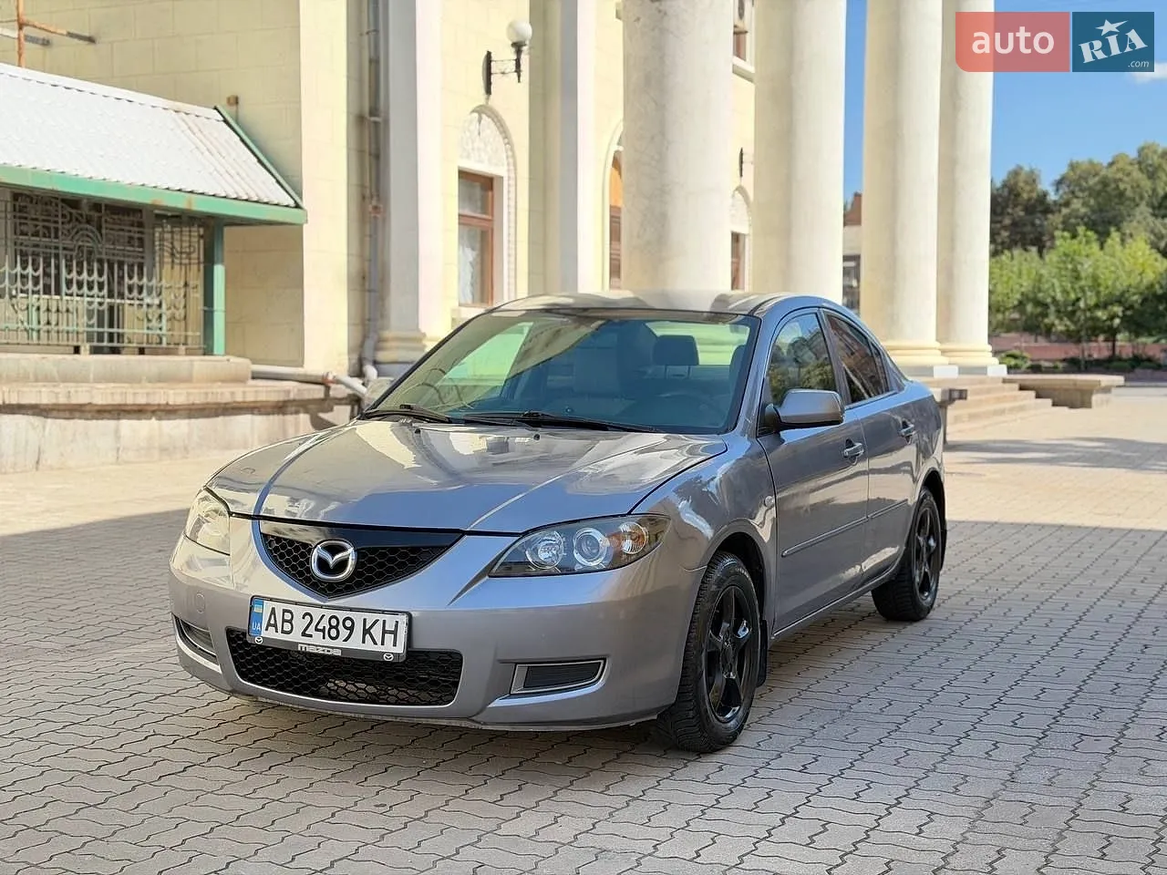 Mazda 3, 2004