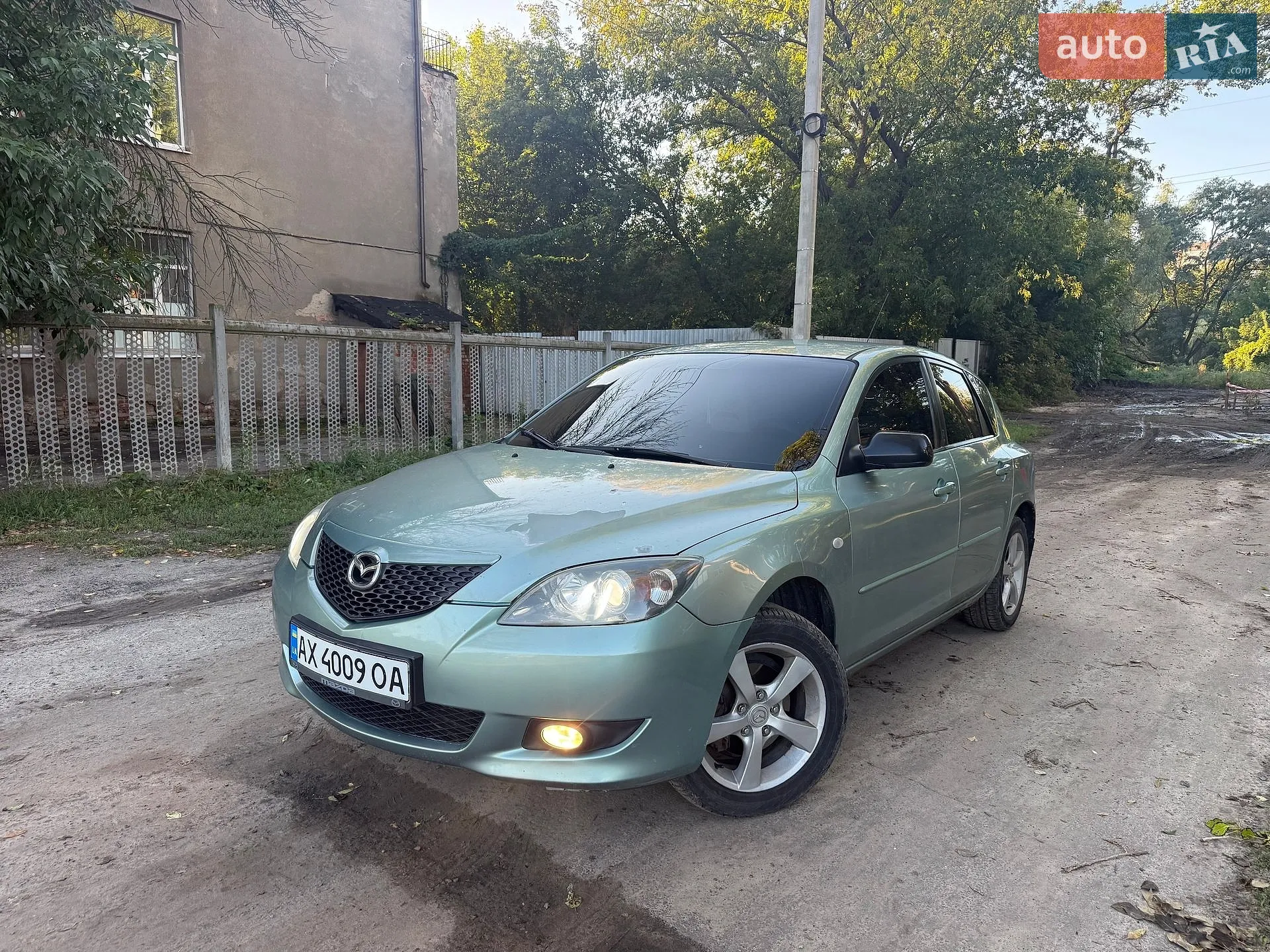 Mazda 3, 2005