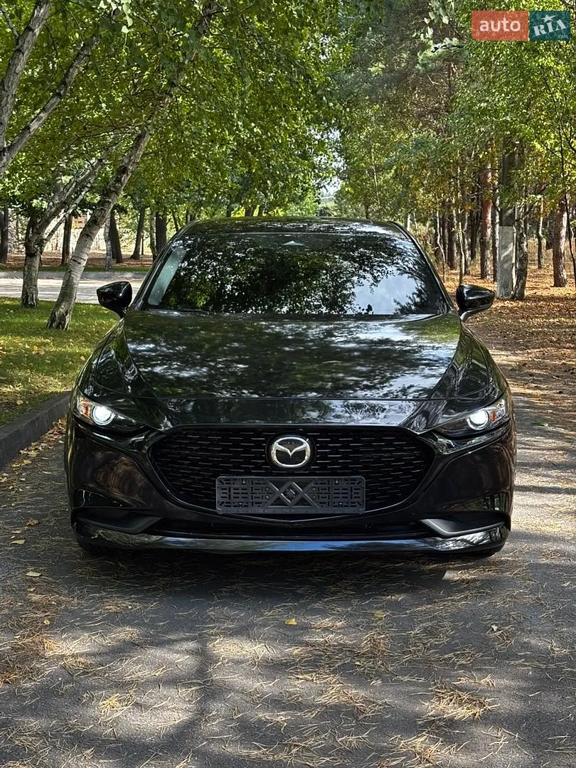 Mazda 3, 2025