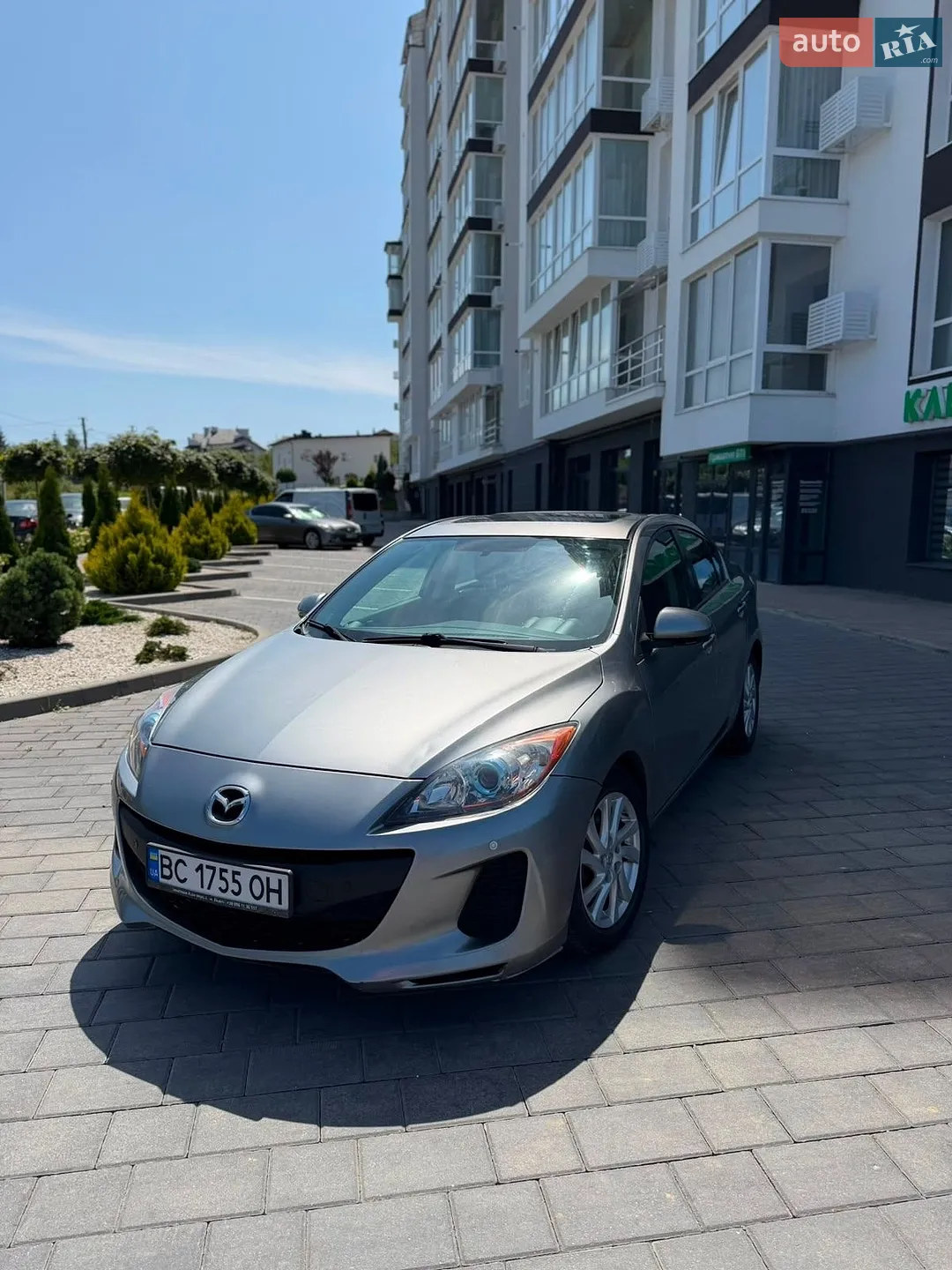 Mazda 3, 2012