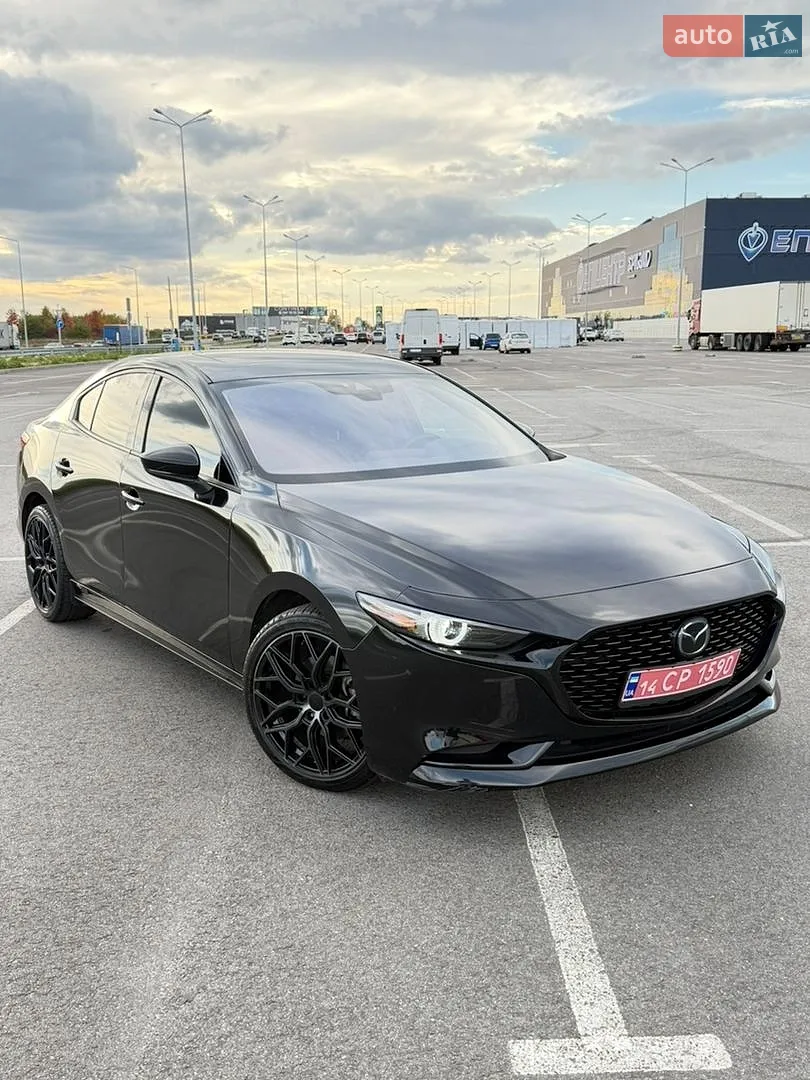 Mazda 3, 2022