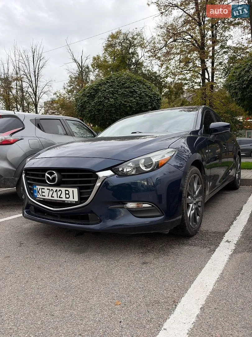 Mazda 3, 2018