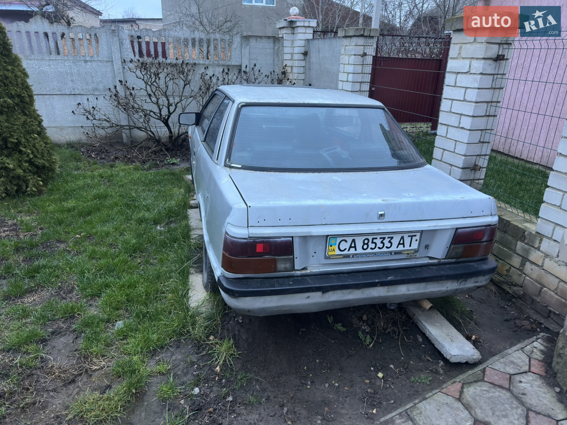 Mazda 626 1988 — 1