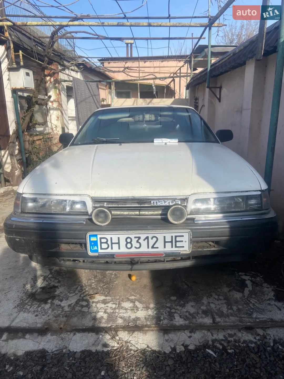 Mazda 626, 1987