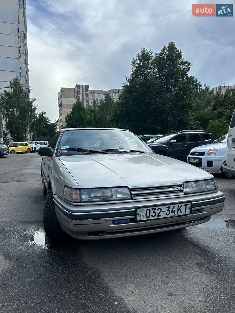 Mazda 626, 1989