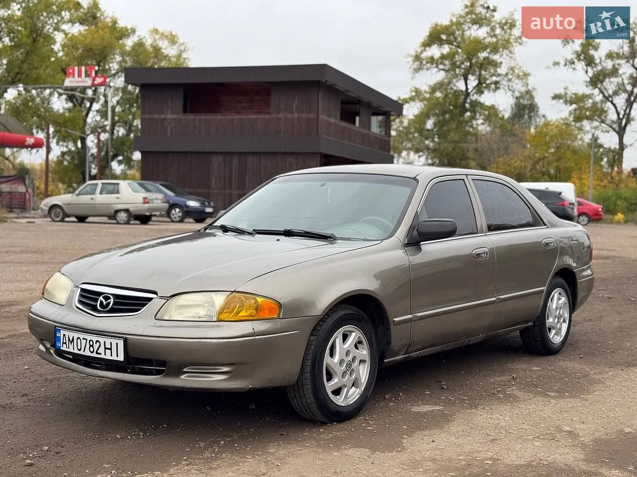 Mazda 626, 2000