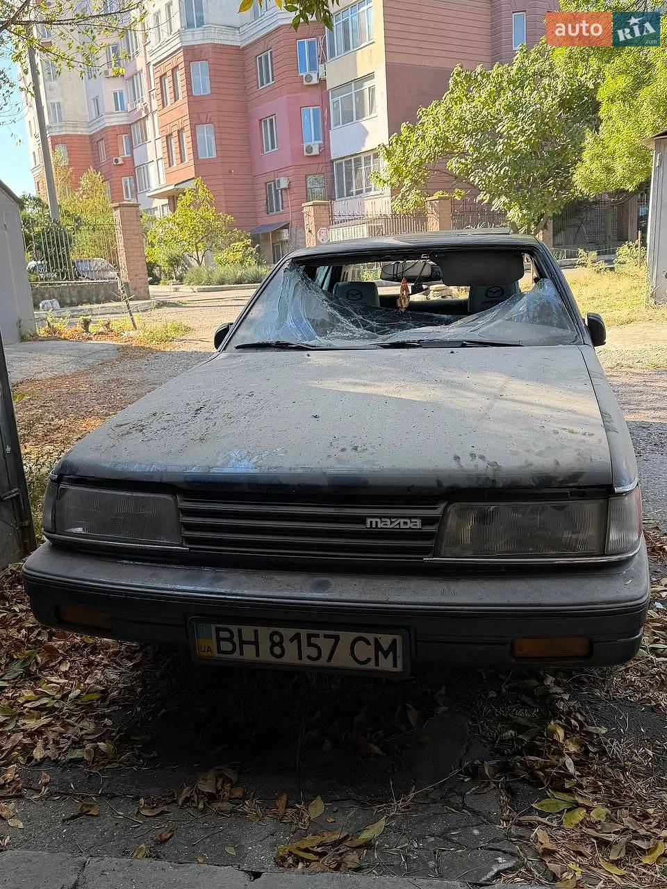 Mazda 929, 1989