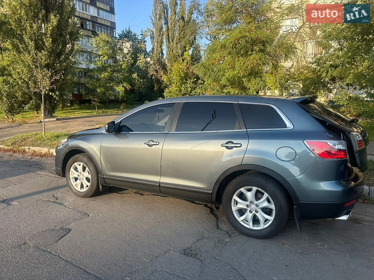 Mazda CX-9, 2011