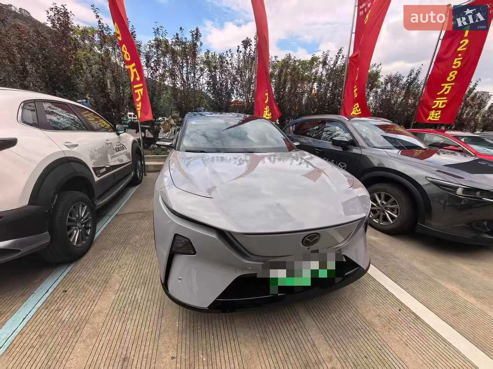 Mazda EZ-60, 2025