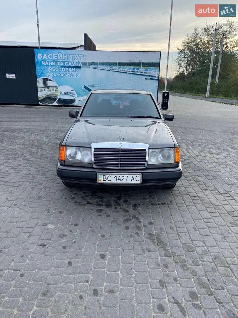 Mercedes-Benz 190, 1993