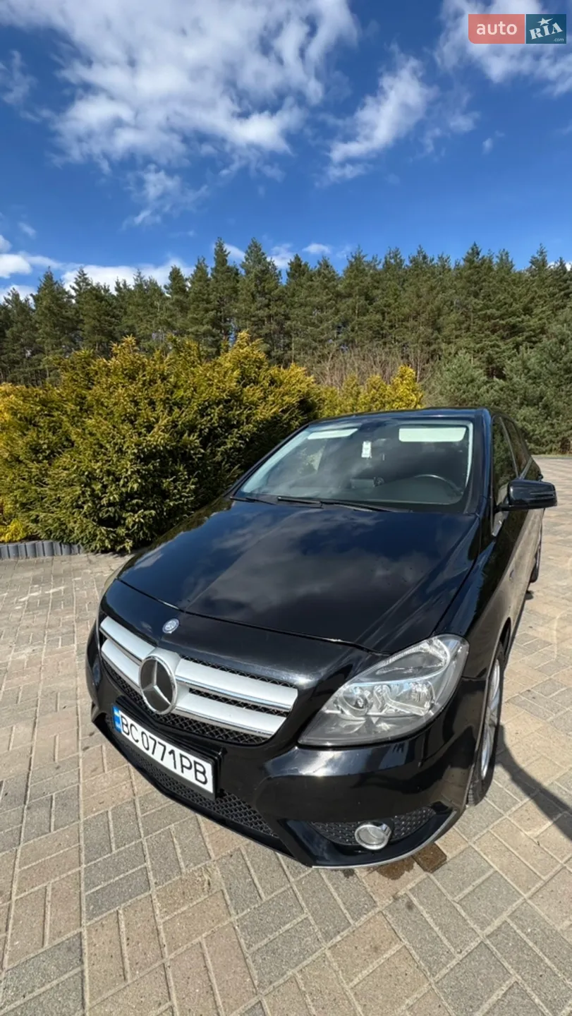 Mercedes-Benz B-Class, 2012