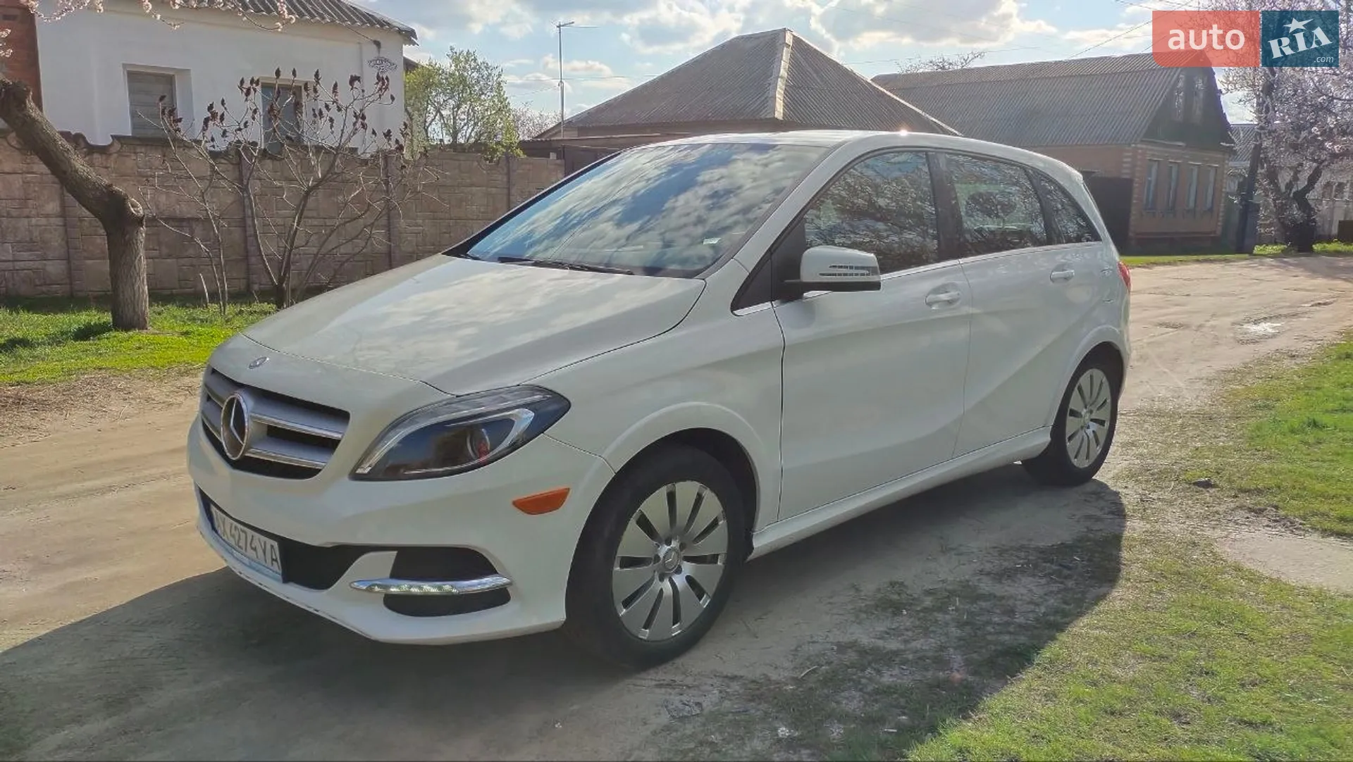 Mercedes-Benz B-Class, 2014