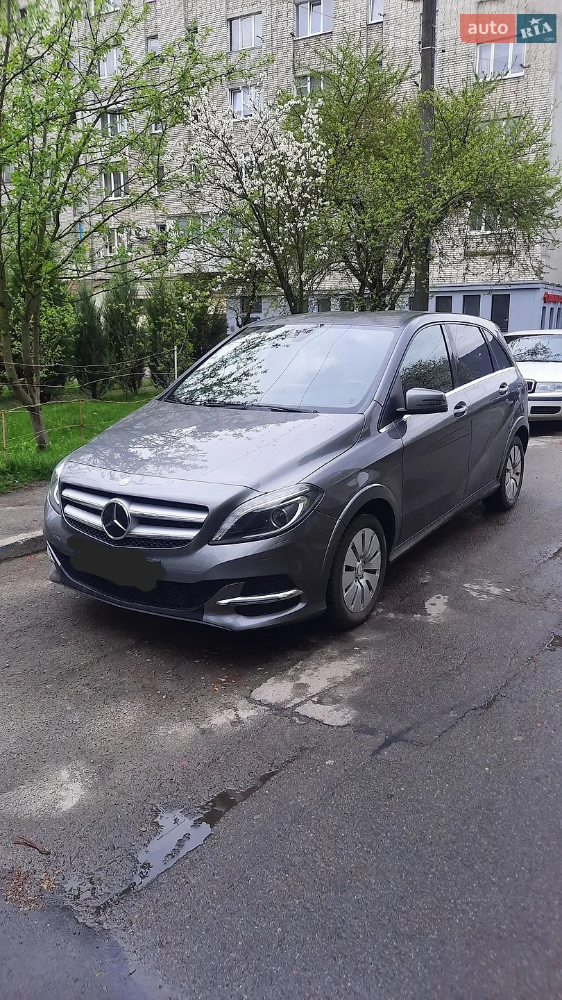 Mercedes-Benz B-Class, 2016