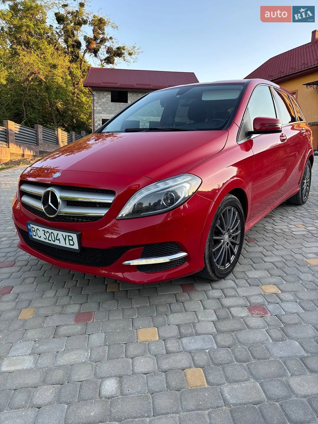 Mercedes-Benz B-Class, 2016