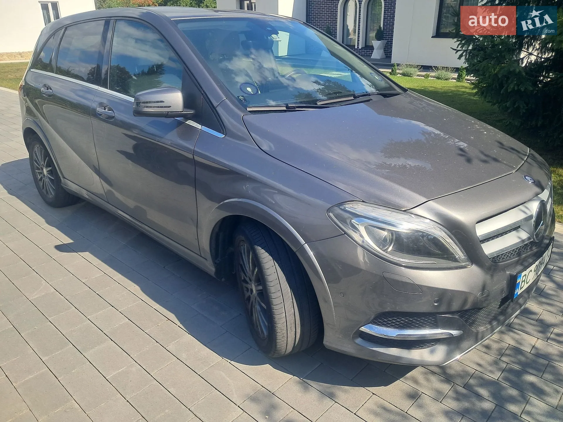 Mercedes-Benz B-Class, 2016