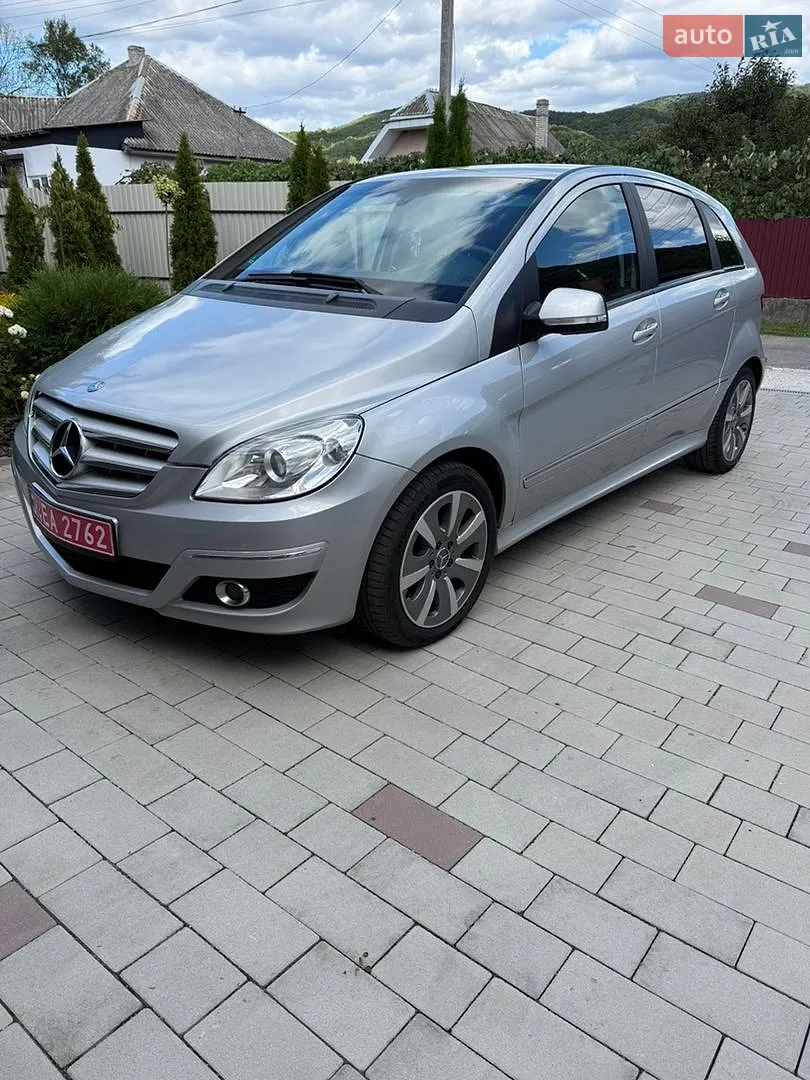 Mercedes-Benz B-Class, 2010