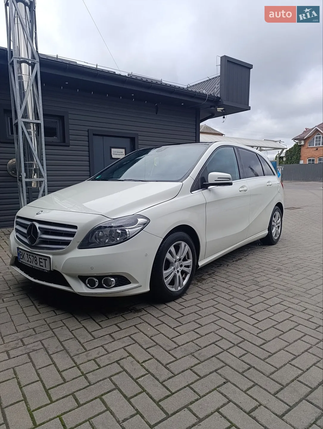 Mercedes-Benz B-Class, 2013