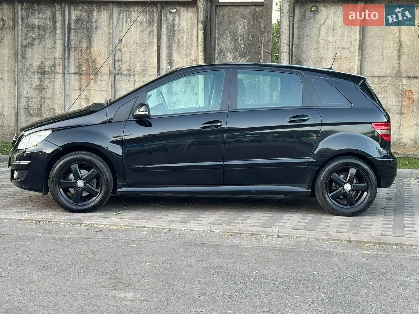 Mercedes-Benz B-Class, 2010